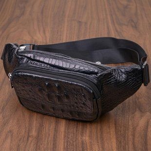 Стильная поясная сумка из натуральной кожи с фактурой под крокодила 21297 Vintage Черная