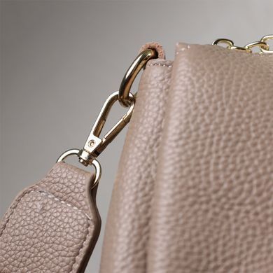 Кожаная женская сумка с металлическим украшением посередине Vintage 22609 Бежевая