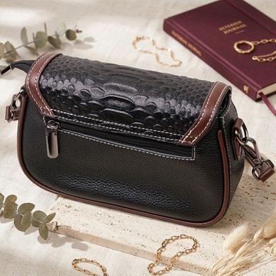 Стильна сумка для жінок з фактурним клапаном із натуральної шкіри Vintage 22374 Чорна