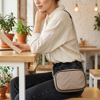 Женская вечерняя сумка на цепочке из натуральной кожи Vintage 22381 Бежевая