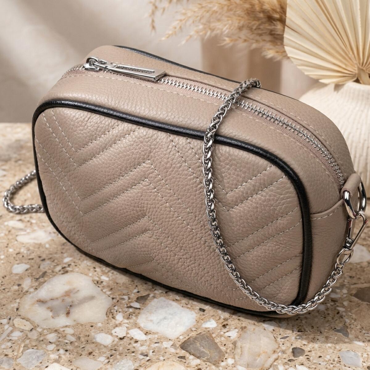 Жіноча вечірня сумка на ланцюжці з натуральної шкіри Vintage 22381 Бежева