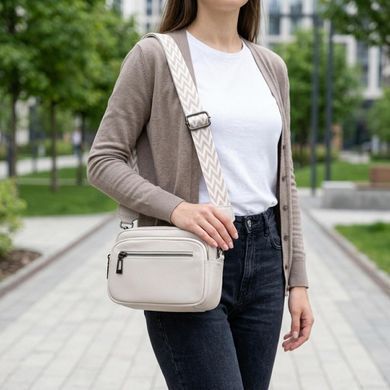 Зручна сумка жіноча з накладною кишенею з натуральної шкіри Vintage 22642 Біла