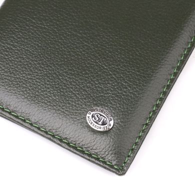 Практичная обложка на паспорт универсального формата из натуральной кожи ST Leather 23081 Зеленый