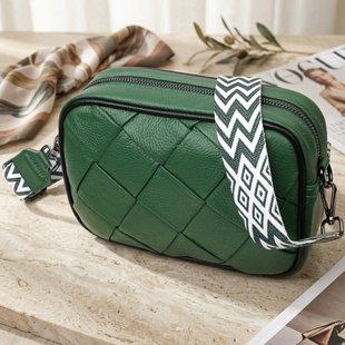 Цікава шкіряна сумка з плетіннями для стильних жінок Vintage 22410 Зелена